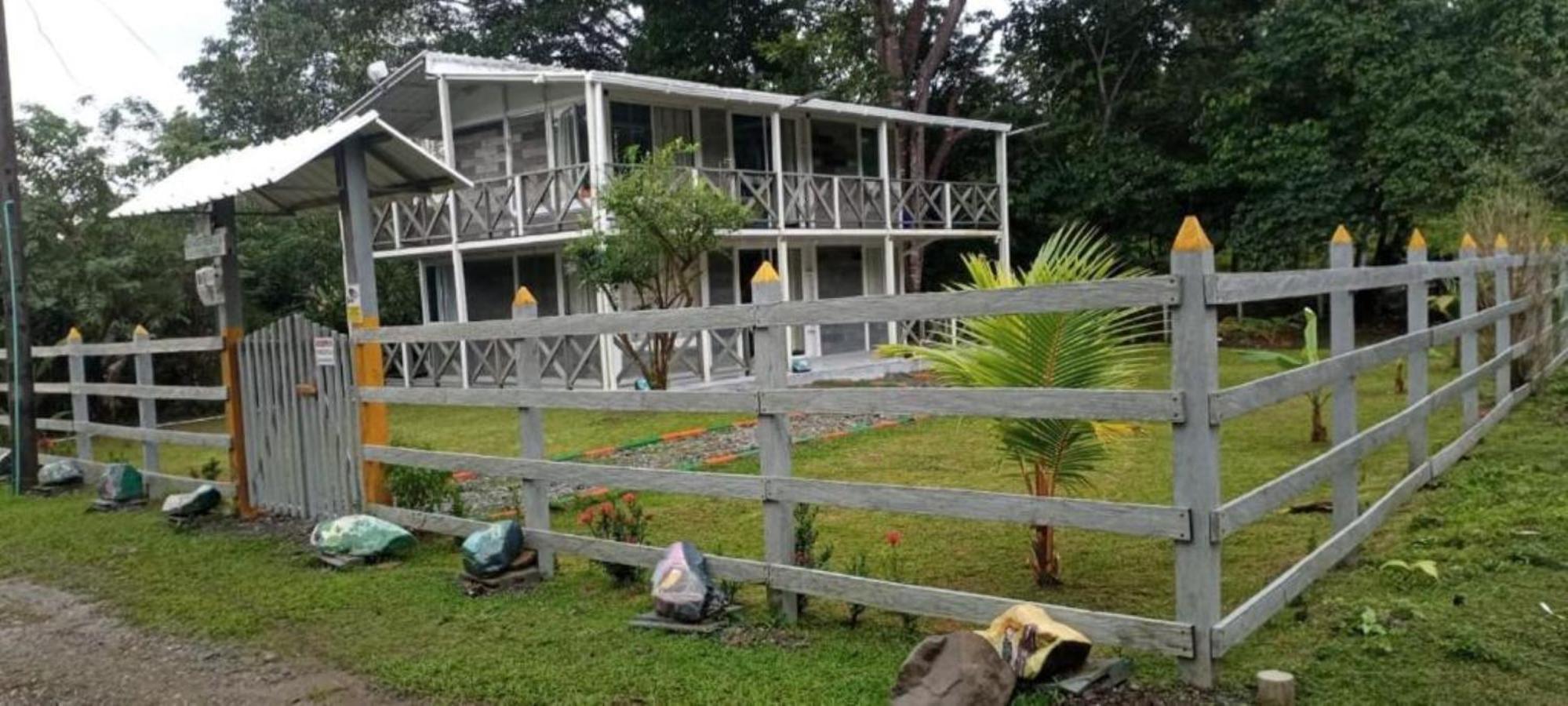 Casa De Vacaciones Ecowasi Veras Capurganá Exterior foto